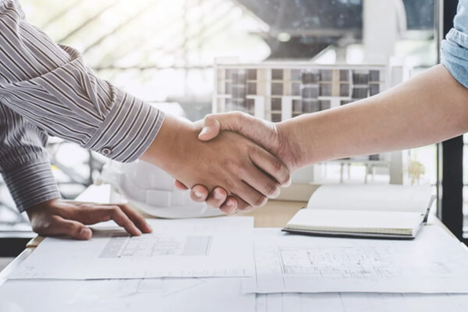 Sachverständigenbüro Bamberg - handshake